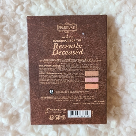🆕️ beetlejuice x revolution • highlighter palette - Picture 6 of 7